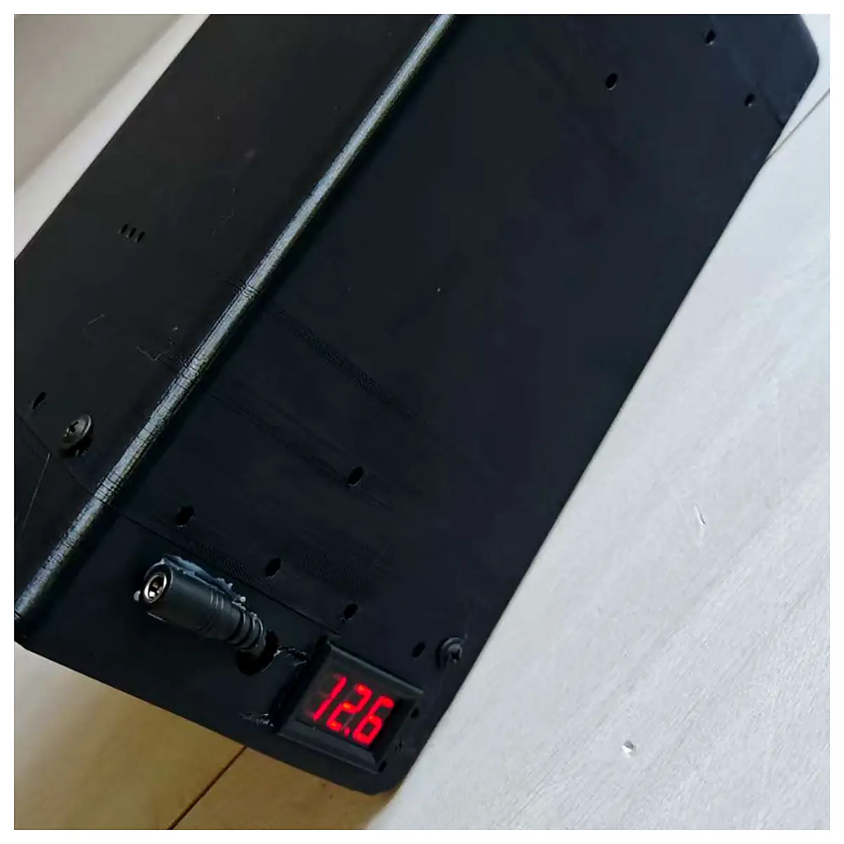 300W Portable Power Station Outdoor Emergency Charger Mobile Power Bank Uninterruptible Power Supply Backup Power