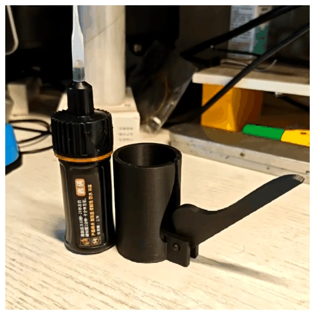 Glue Squeezer Applicator 3cm Bottle Diameter Lever Tool Easy Squeeze Effortless Glue Accessories