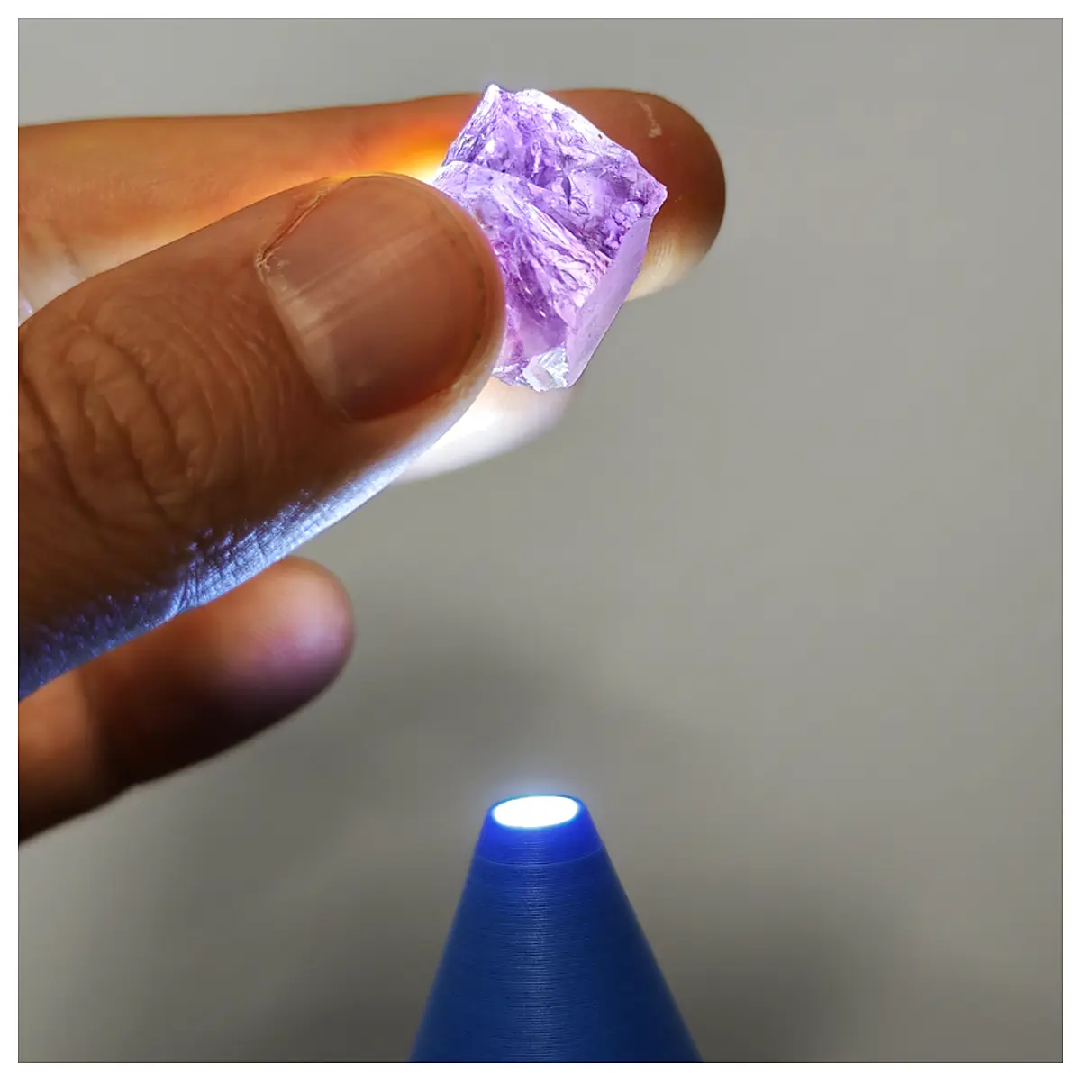 Flashlight Dimming Cone Brightness Boost Repair Replace Bulbs Emergency Lighting