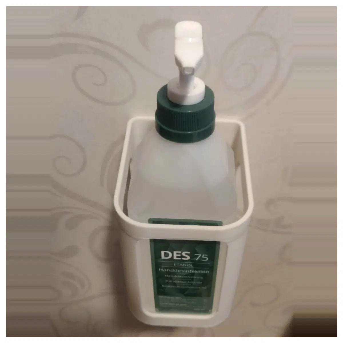 Hand Sanitizer Wall Mount Holder Dispenser Bracket Automatic Sanitizer Holder Wall Mounted Dispenser Accessories