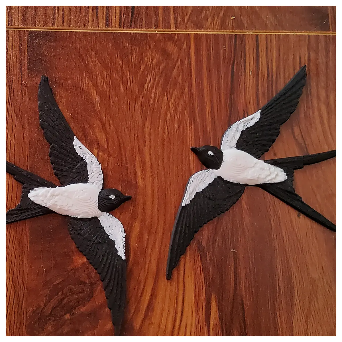 Relief Swallows Sculpture Art Home Decor Wall Art Decorative Figurine Art Piece