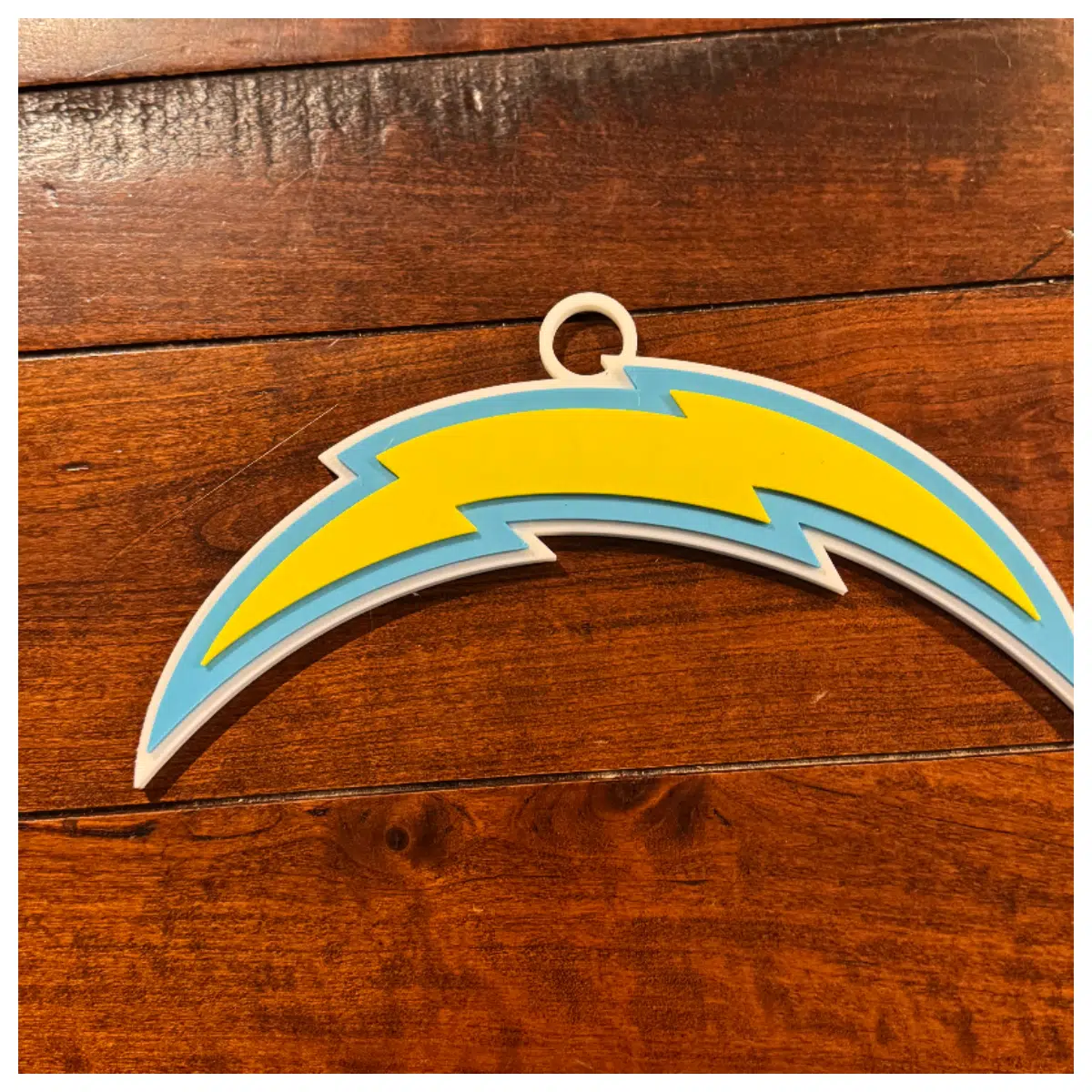Los Angeles Chargers Oversized Chain Logo Jersey Decor Team Merchandise Sportswear Chargers Fan Sports Collectibles