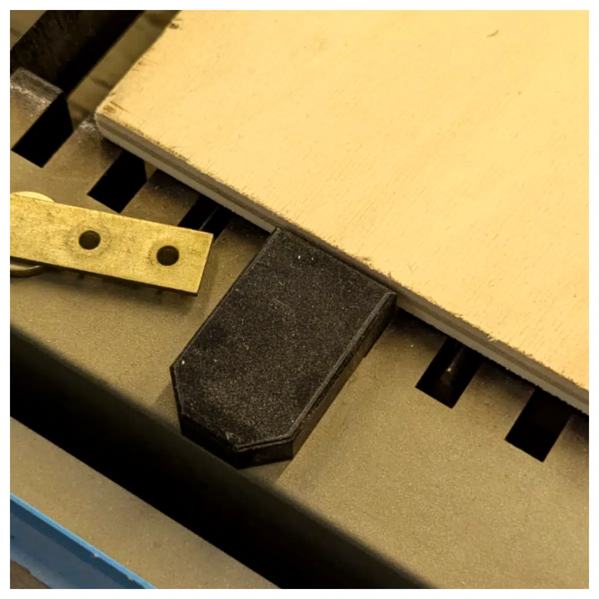 OMTECH Laser Engraving Grating Panel Fasteners Laser Cutting Machine Accessories Engraving Machine Panel Fittings Laser Machine Parts