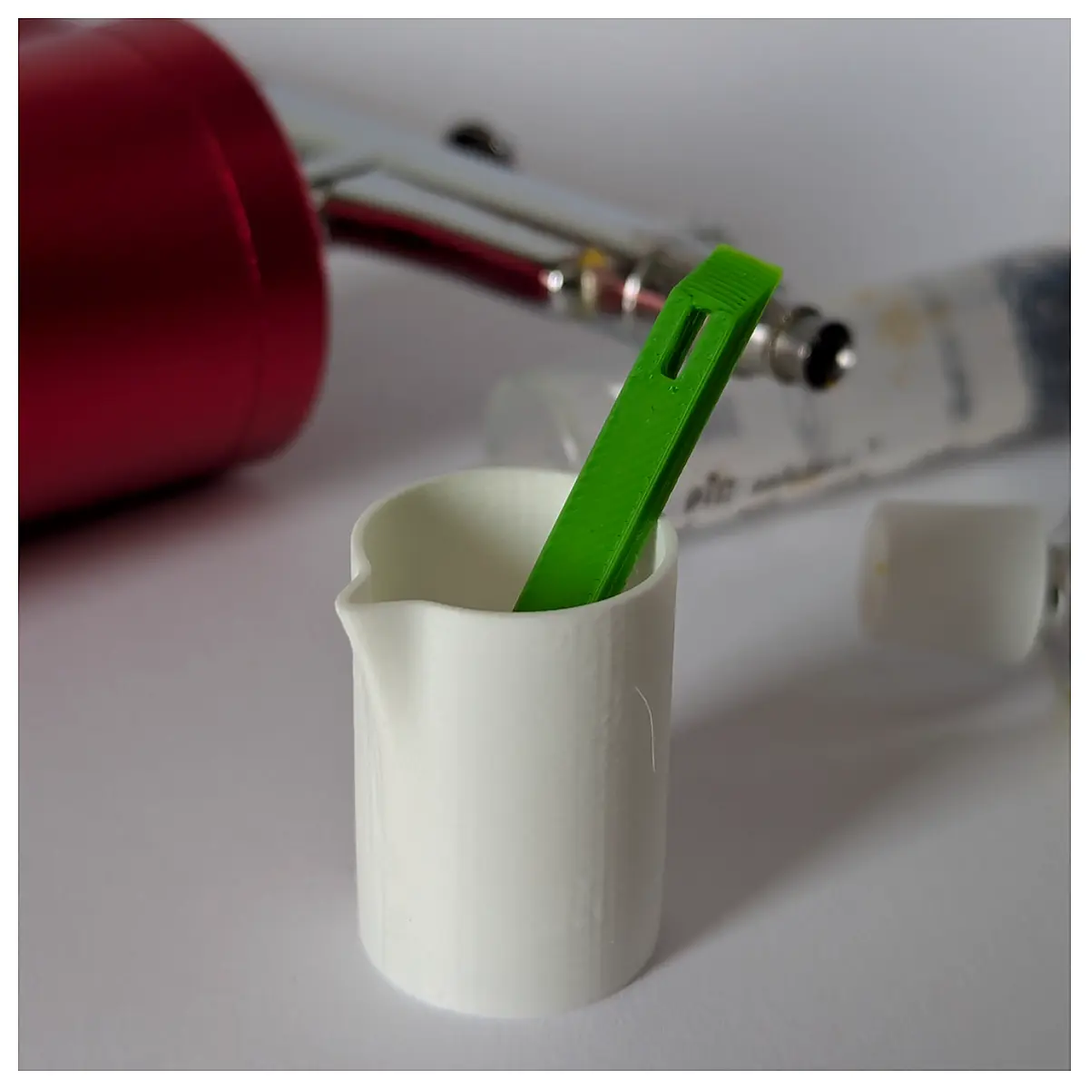 Paint Thinner Bucket with Palette Mixer Dilution Painting Tools Art Supplies