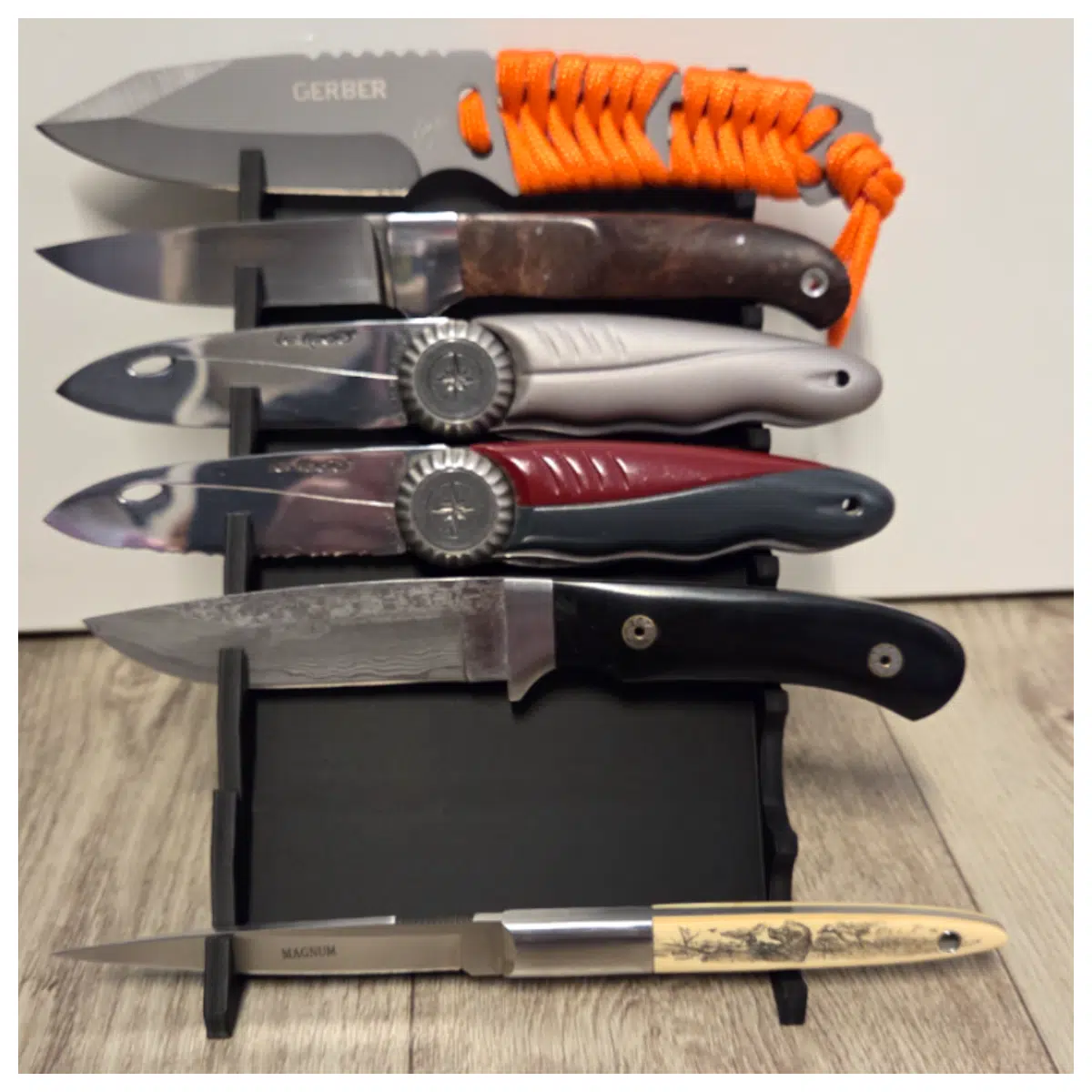 7 Slot Rack with Sheath Kitchen Storage Organizer Display Stand Tool Set