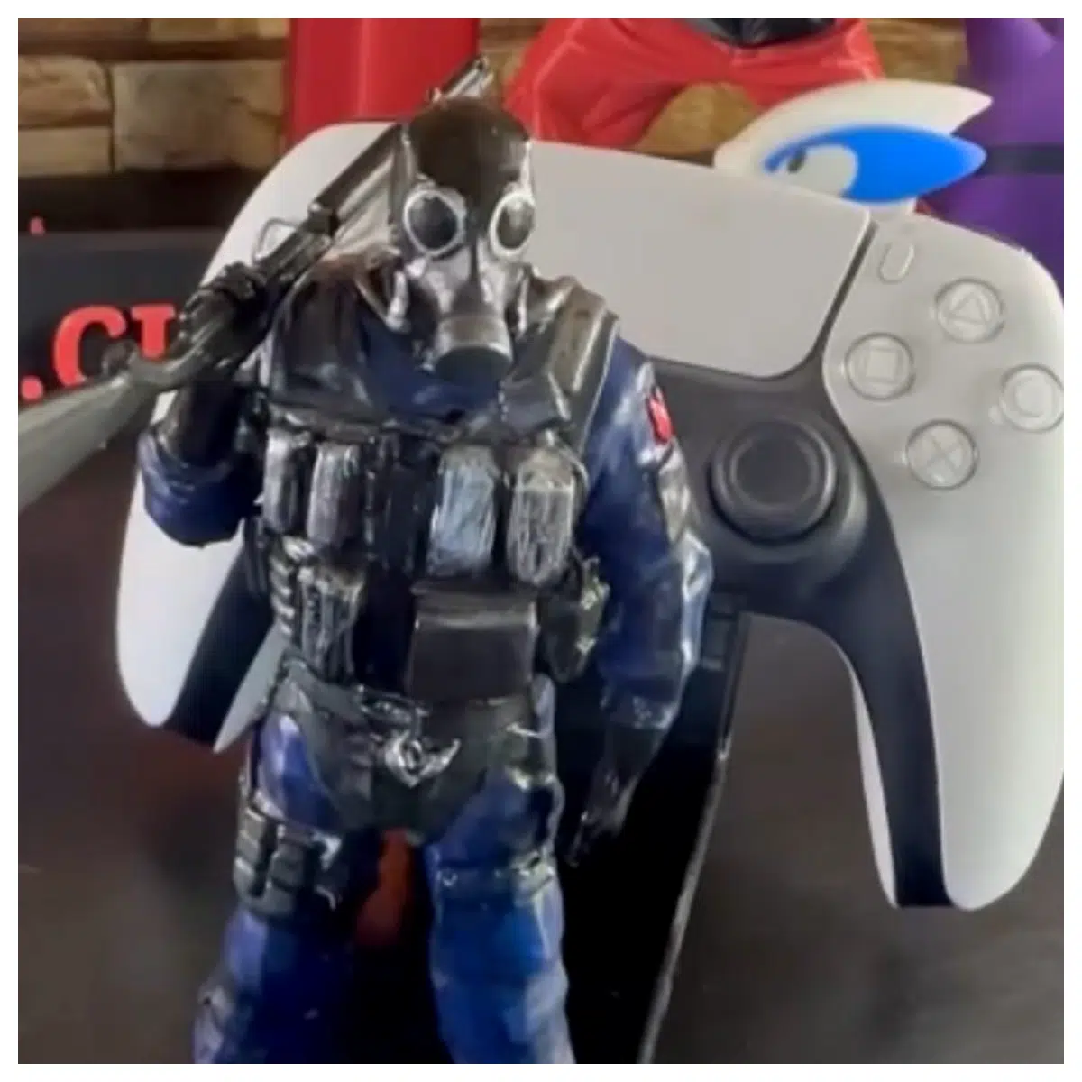 Rainbow Six Siege Controller Stand Game Accessory Vibration Mount Mobile Gaming Accessory Controller Stand