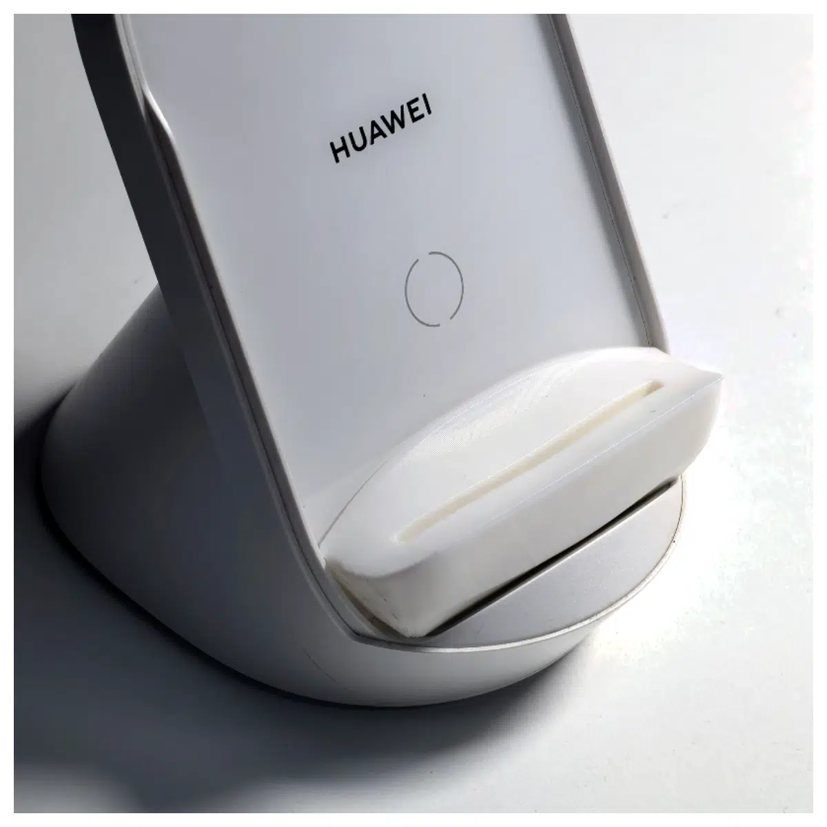 55W Wireless Charging Pad Earbuds Stand Fast Charging Wireless Charger Accessories