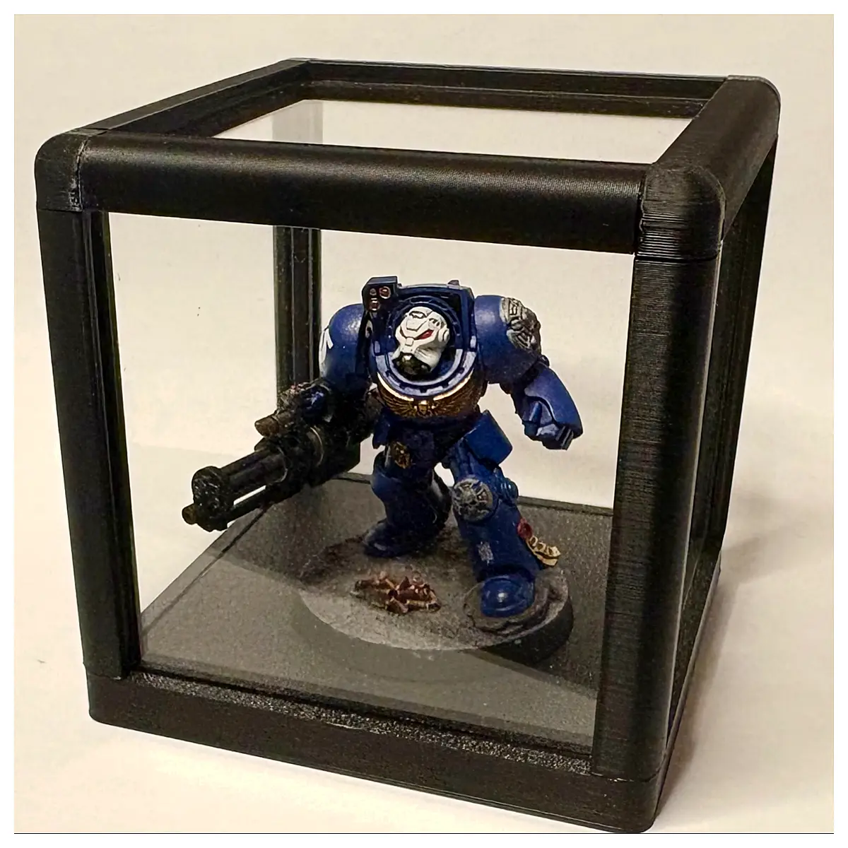 Miniature Model Display Case Collection Box Model Display Stand Toy Model Box Scene Model Display Toy Collection