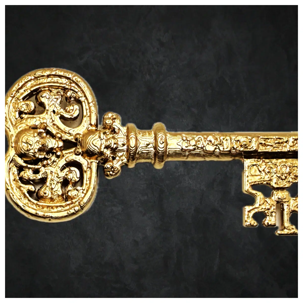 Dungeons Dragons Skull Key Roleplay Toy Adventure Props Game Accessories Collectible Treasure Key