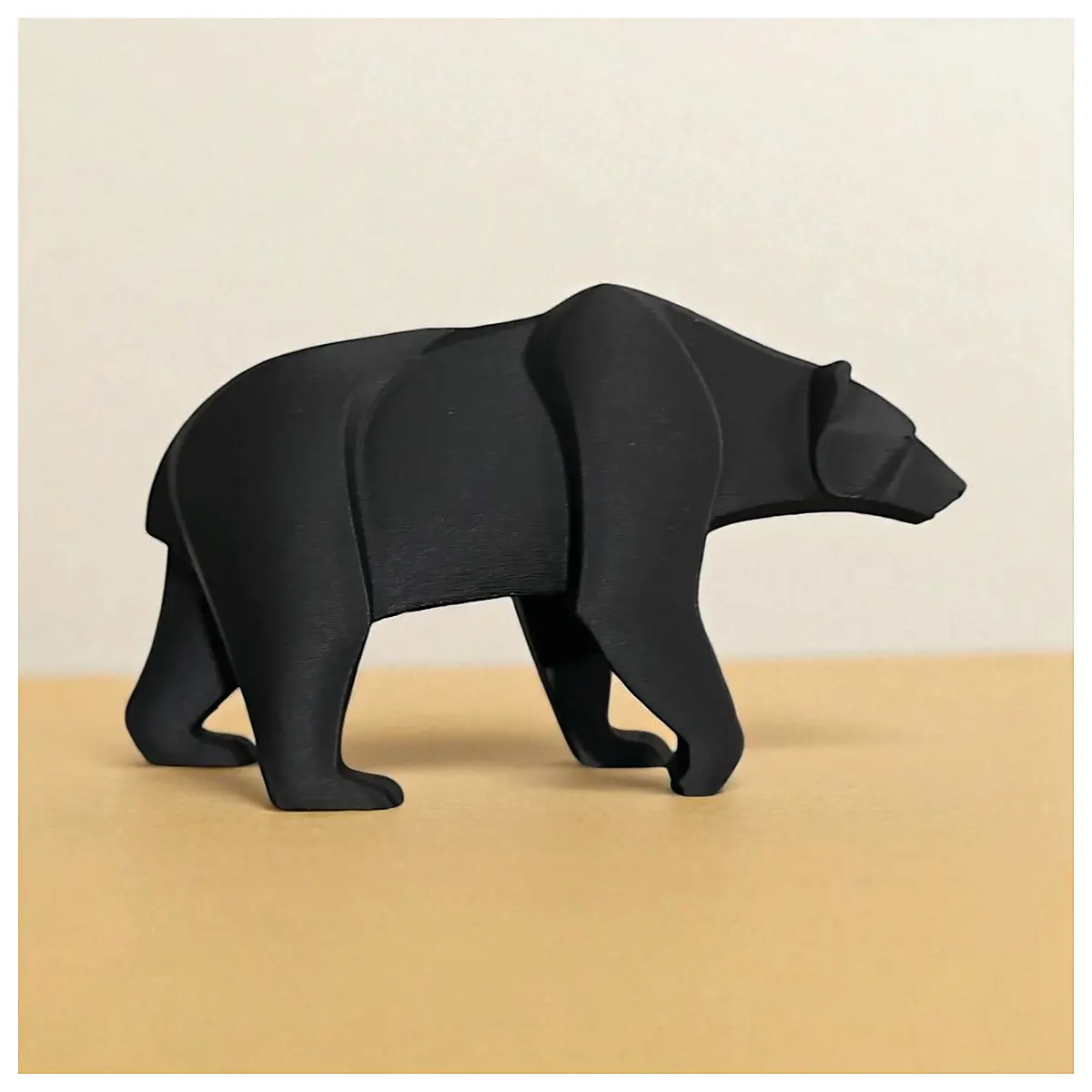 Minimalist Polar Bear Sculpture Animal Figurine Wild Animal Decoration Home Decor Simple Design