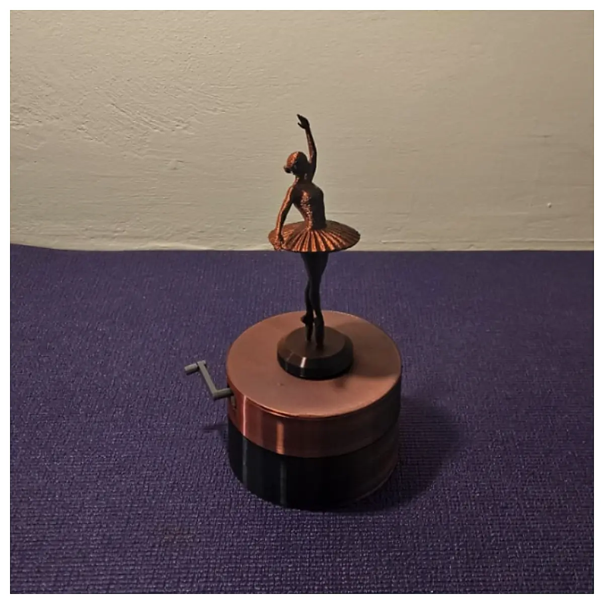 Ballet Dancer 3D Printed Music Figure Full Simulation Dance Motion Art Collectible