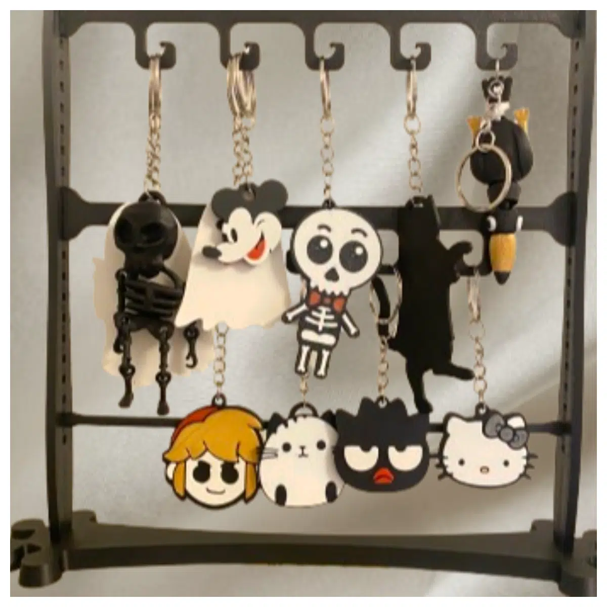Key Chain Display Stand Rotating Shelf Desktop Keyring Holder 360 Degree Rotation Wholesale Direct Sale Promotion