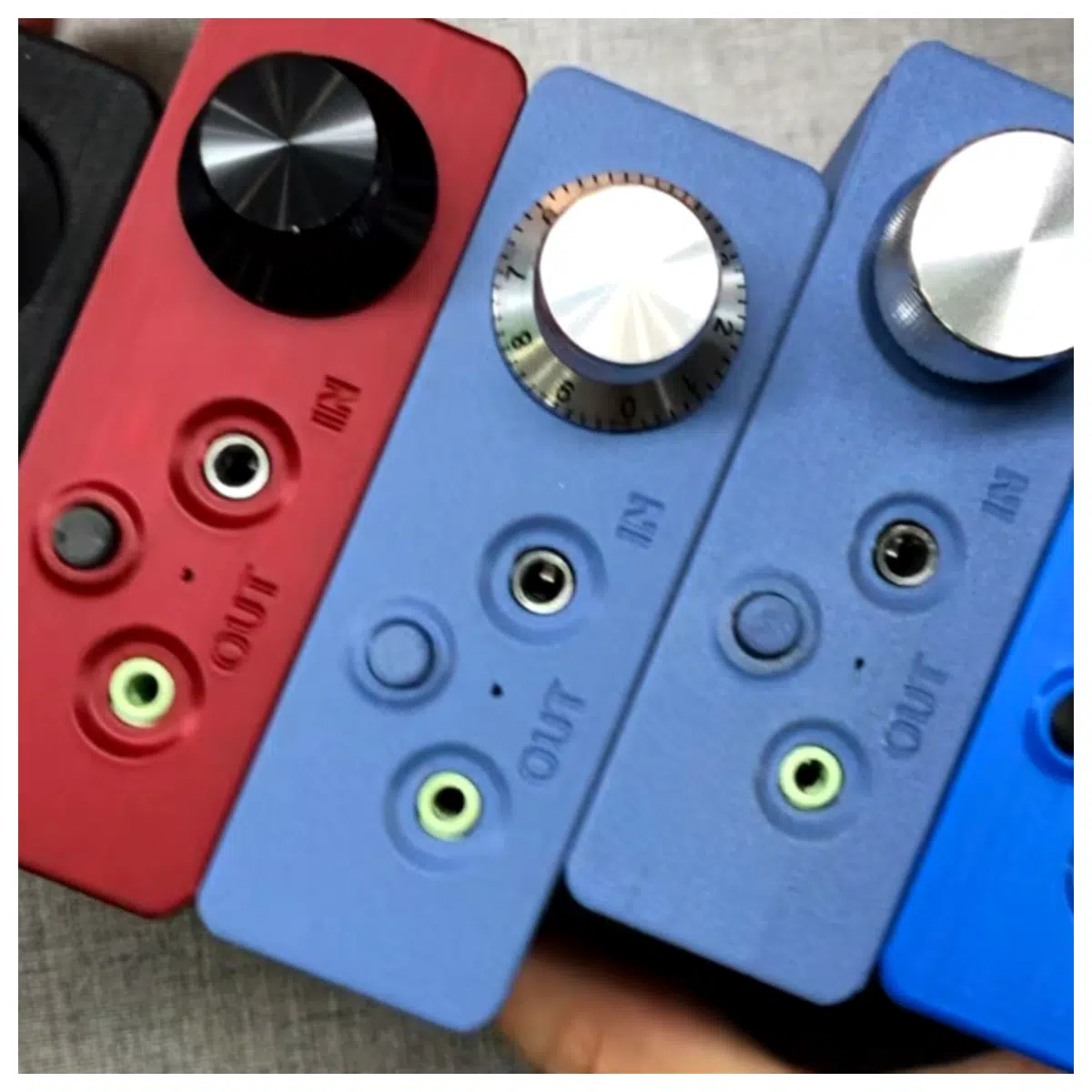 47 Portable Headphone Amplifier HIFI Sound 9V Battery Power Audio Accessories Monitor Headphones