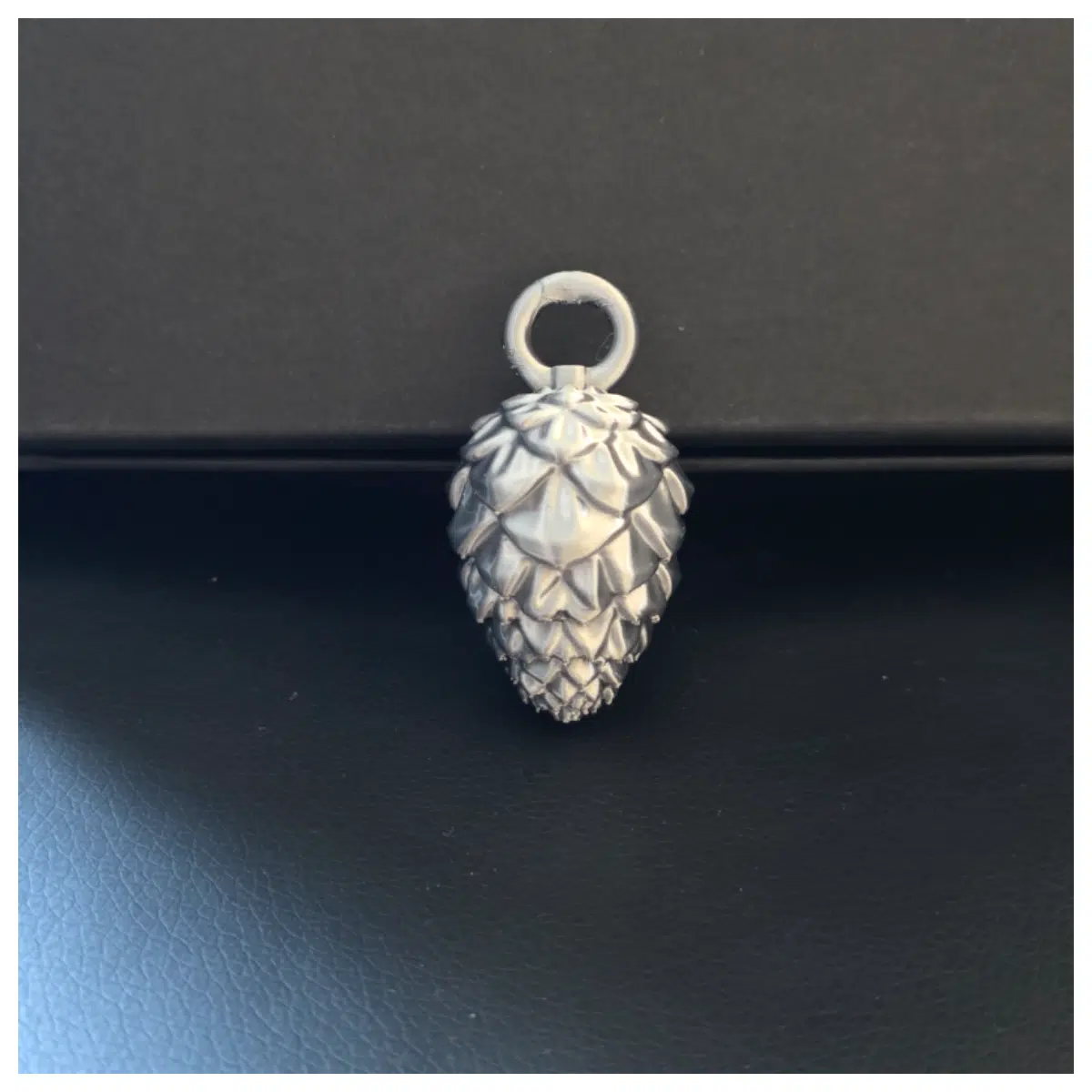 Christmas Ornament Pine Cone Christmas Ball Decoration Festive Ornament Christmas Sphere Accessory Parts