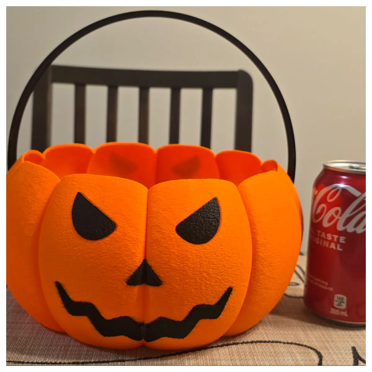 Creepy Smiling Candy Basket Halloween Candy Gift Set Party Candy Festive Treats Spooky Candy
