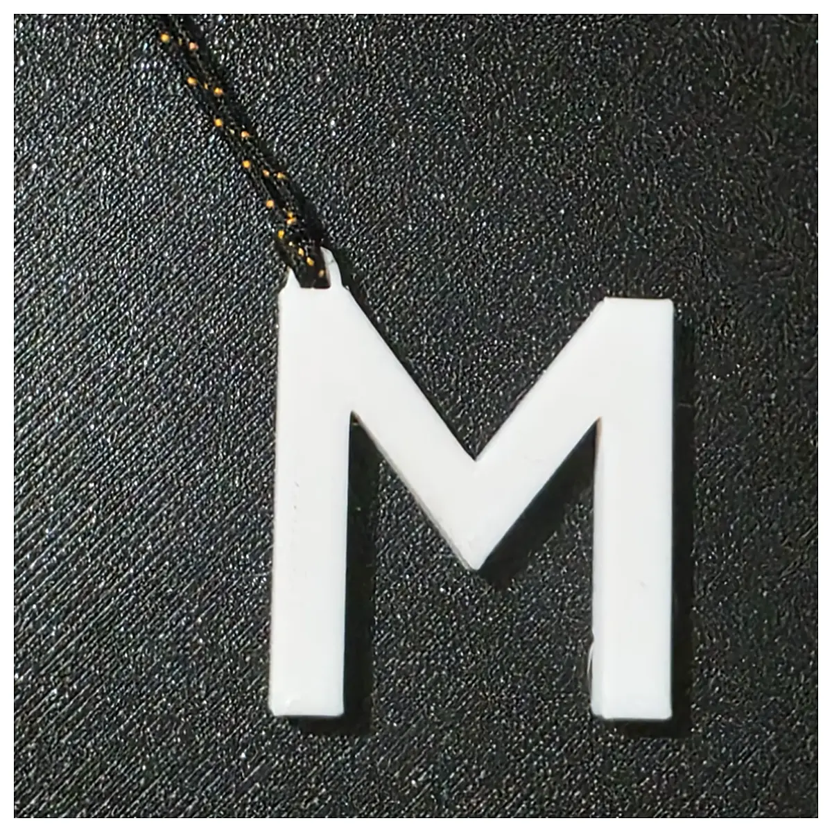 M Initial Keychain Charm Memorial Keyring Phone Accessory Car Decoration Car Parts Keychains Wholesale