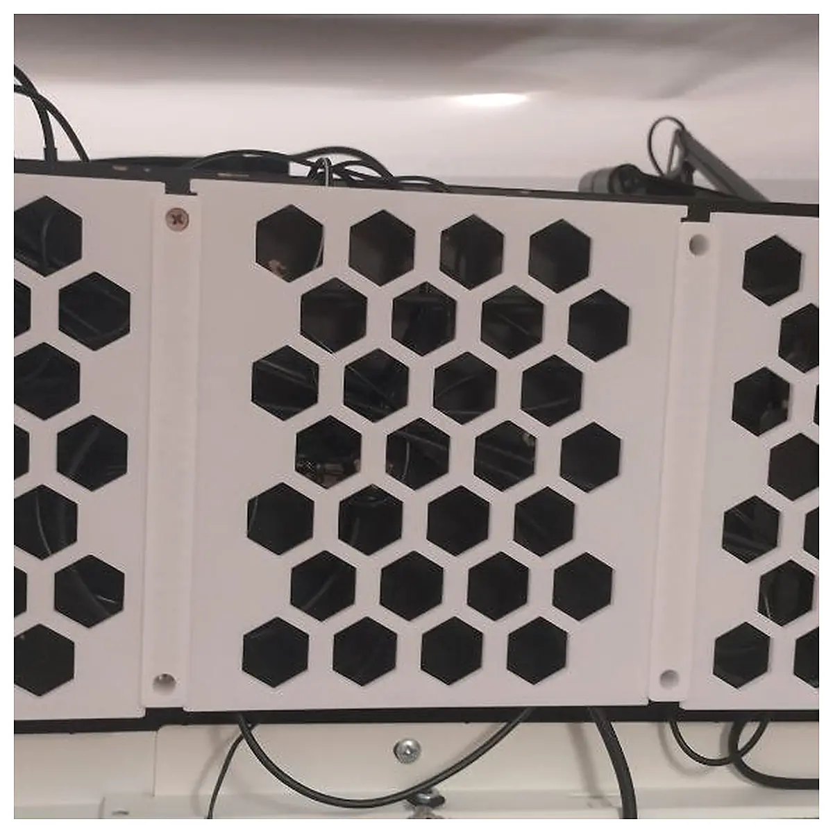Cable Trays Protection Transport Installation Maintenance Dedicated Cable Fixing Systems Cable Tray Accessories