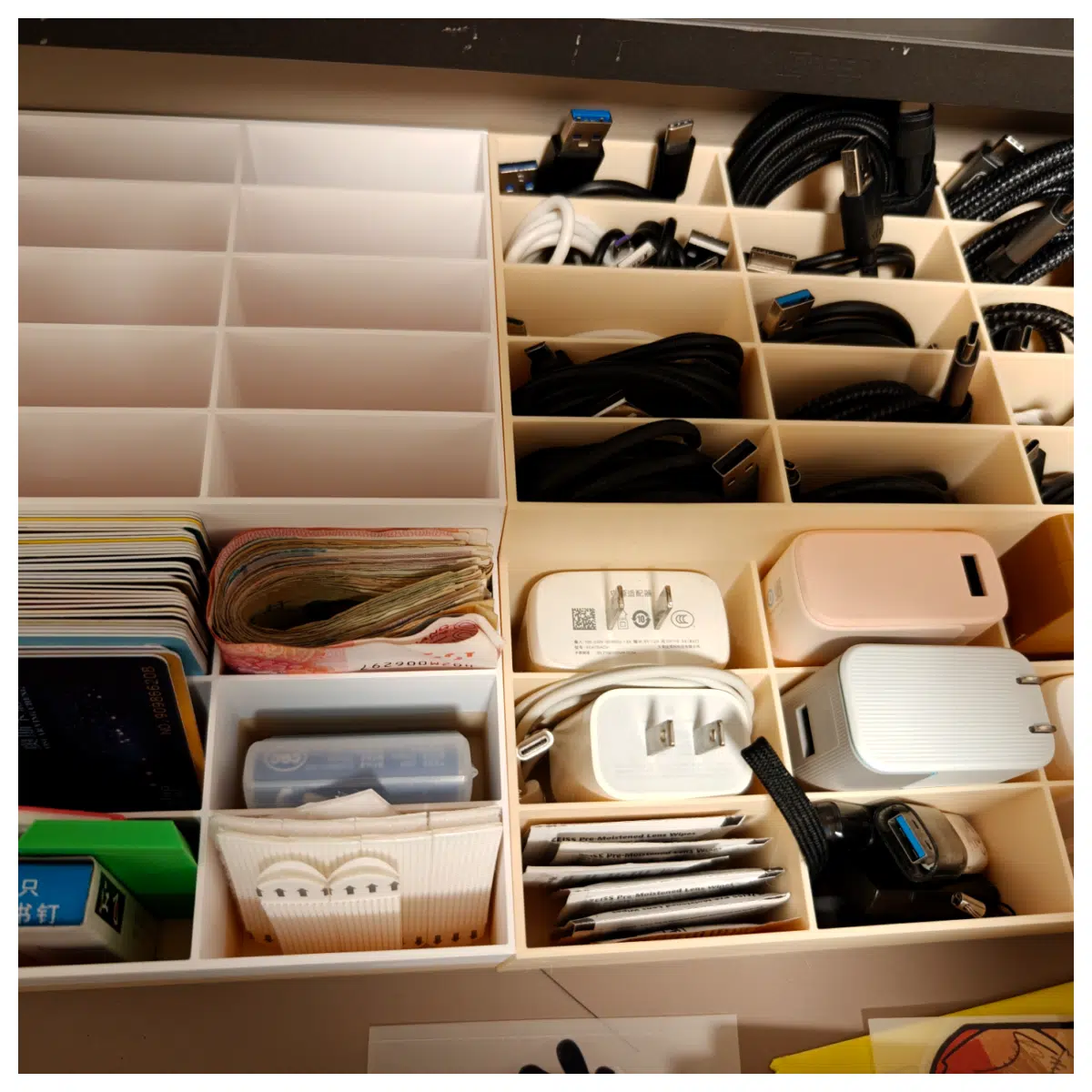 Storage Box Multi Compartment Organizer Box Home Storage Box Various s Suitable for Kitchen Bathroom Bedroom Messy Item Organization