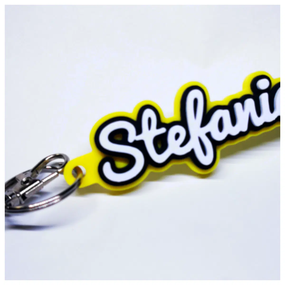 St phania Keychain Creative Commemorative Gift Car Theme Gift Item Keyring Accessory Auto Decoration