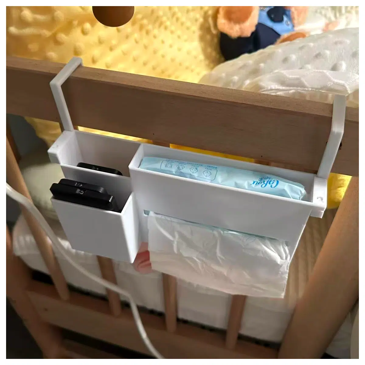 Kechin Ruo Bedside Tissue Box Baby Bedside Organizer Infant Bed Accessories Toy Storage Solutions
