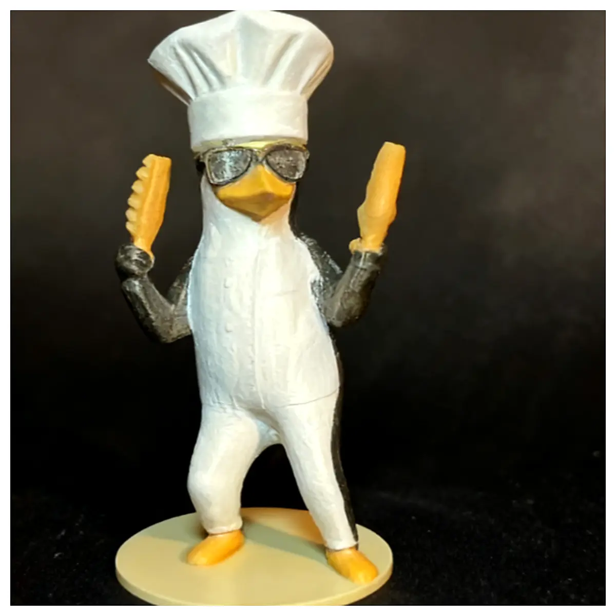 Elegant Penguin Figurine High Class Collector Gift Kitchen God Figure Spoiled Penguin Model Collectible Figure