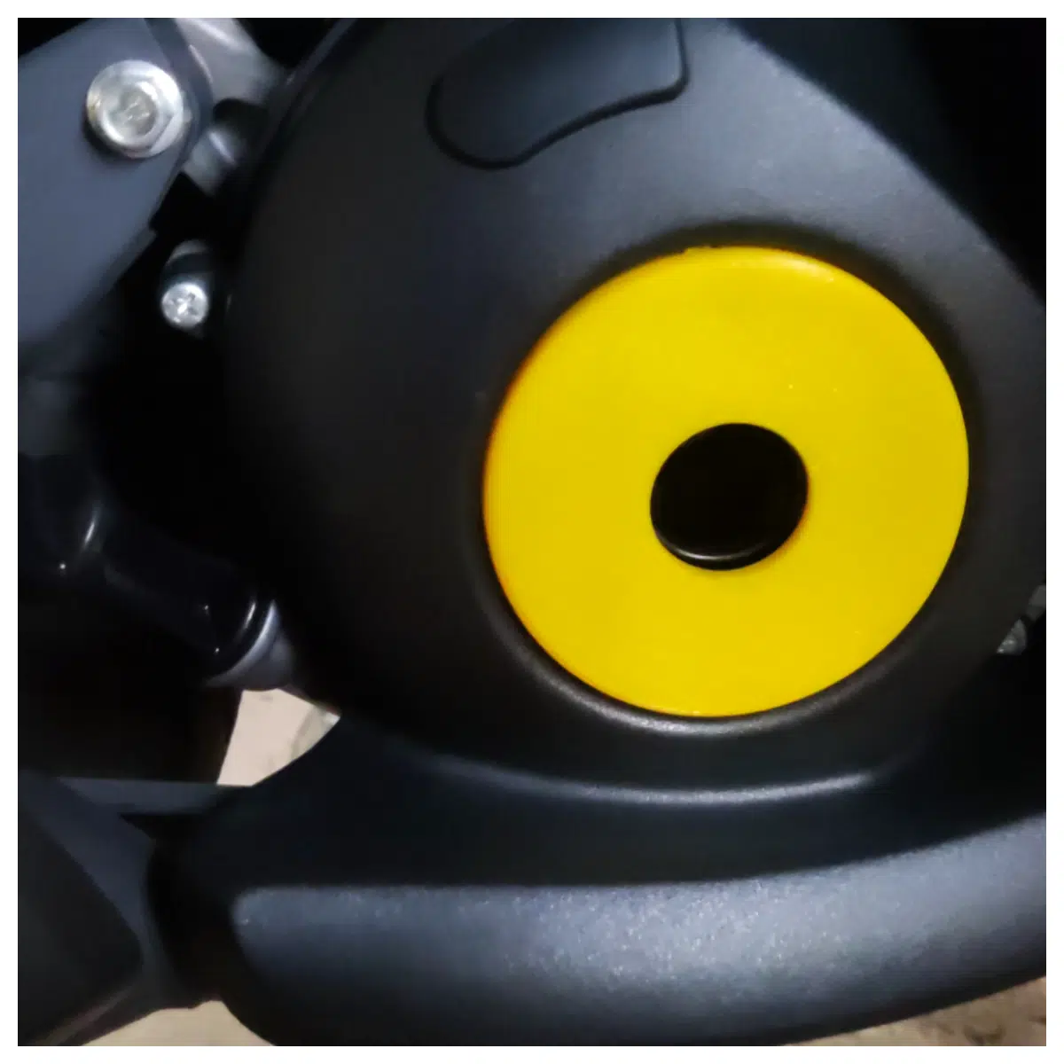 Qj125 Oil Clogging Cover Protector Motorcycle Parts Cooling Shield