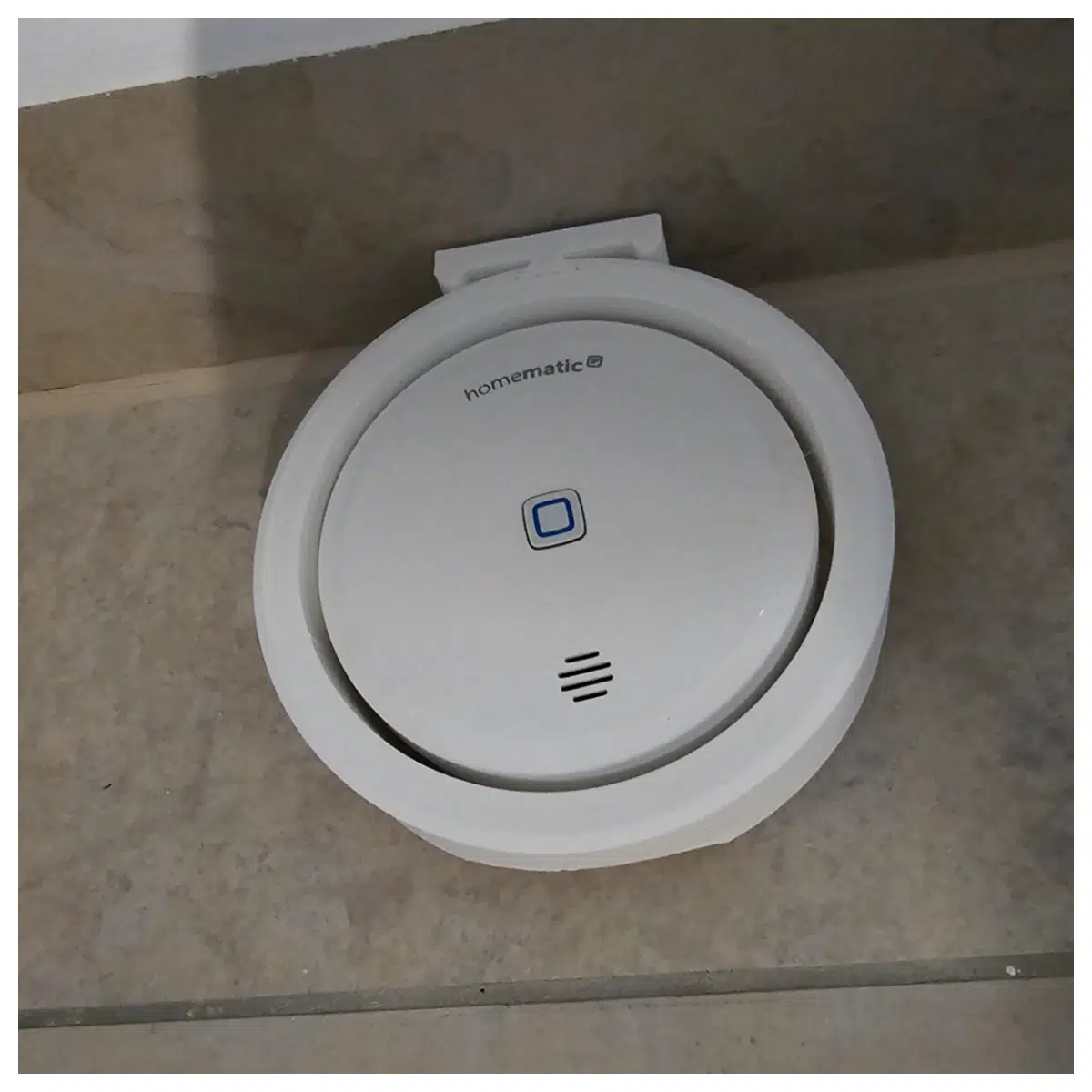 Homematic IP Water Sensor Base Ground Protection Leak Detection Wall Mount Smart Home Accessories