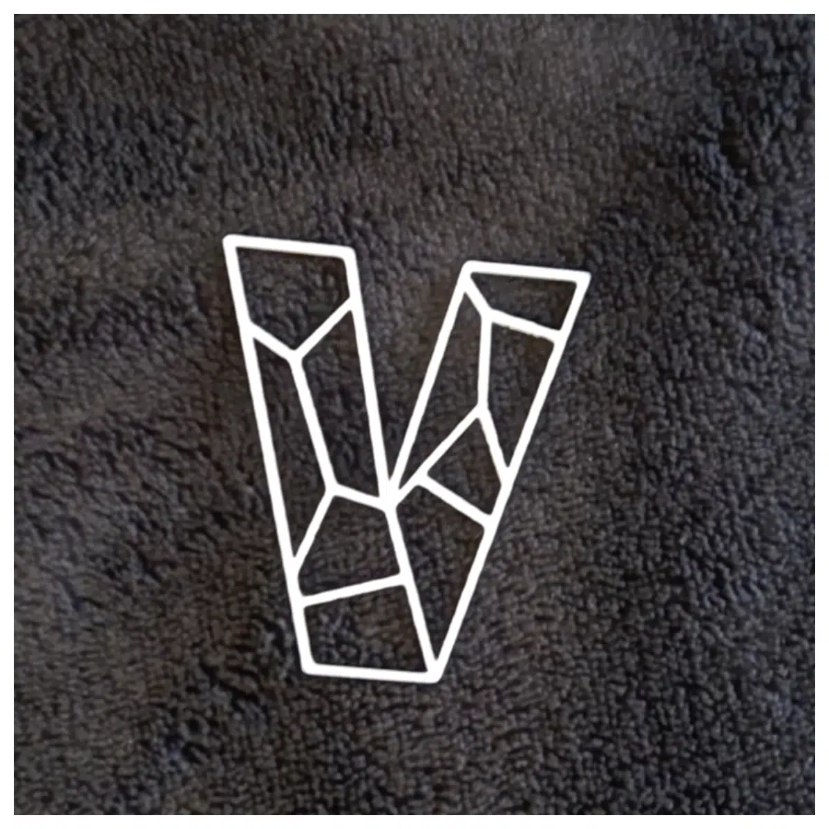 Geometric V Letter Car Decoration Parts Vehicle Accessories Auto Modification Parts Repair Replacement Decoration