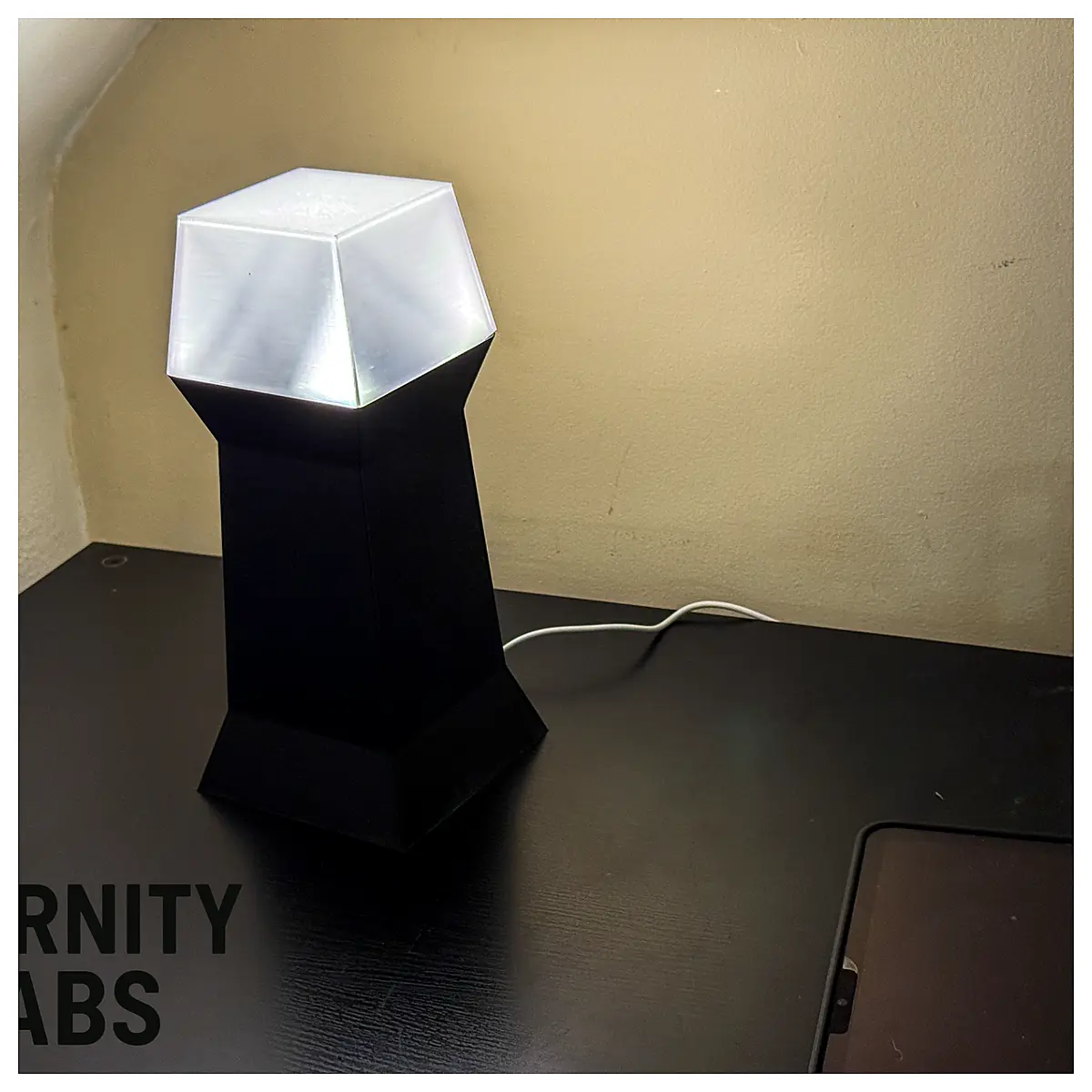 Minimalist Desk Warden Floor Bedroom Source Smart Lighting Modern Lighting Decorative