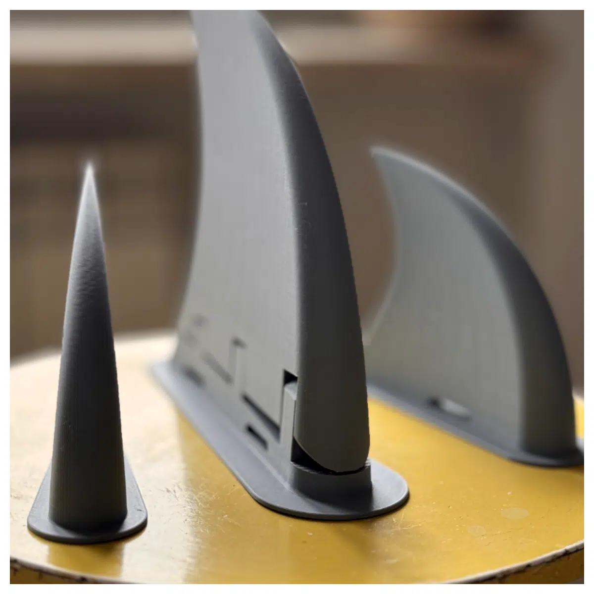Wearable Shark Fin Armbands Swimming Gear Waterproof Sports Bracelets Shark Fin Accessories Swim Training Water Sports
