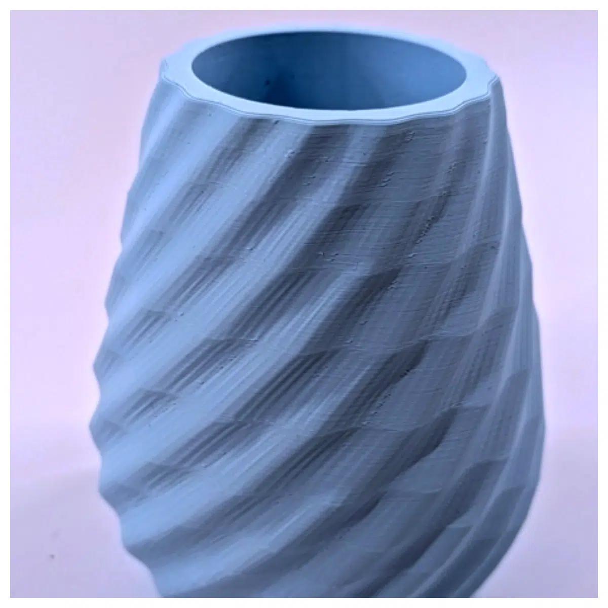 Wavy Pen Holder Creative Writing Support Curved Design Student Stationery Desk Organizer Pen Casing Accessory