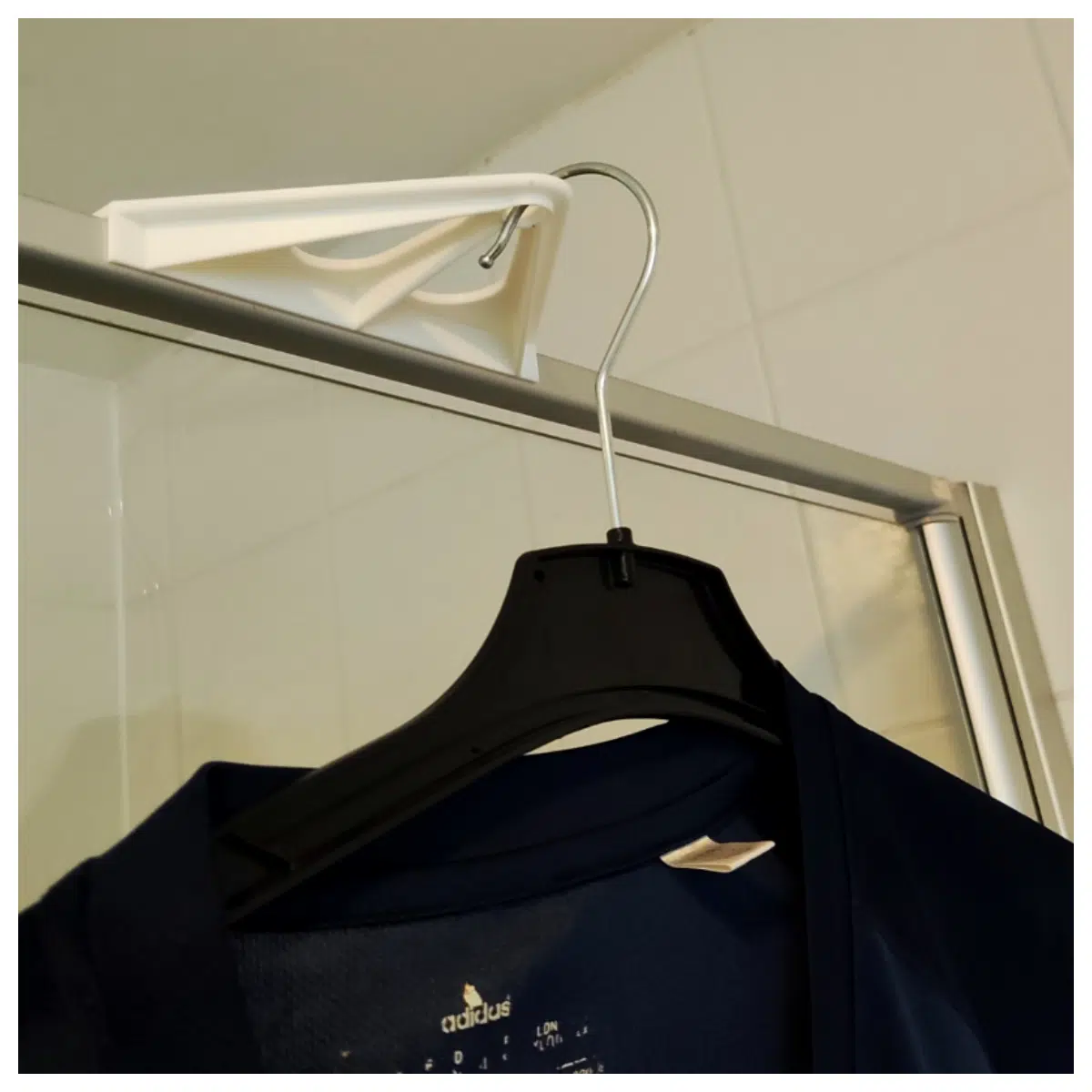 Shower Hooks Organizer Bathroom Hooks Hanger Storage Shelves Multi Function Non Slip Hooks Shower Accessories
