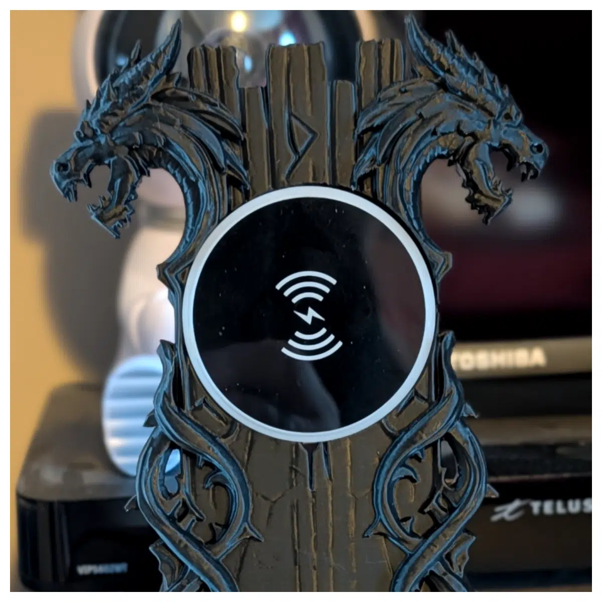 Wireless Phone Charger Stand Desk Phone Holder Charging Stand Mobile Accessory Wireless Charging Support