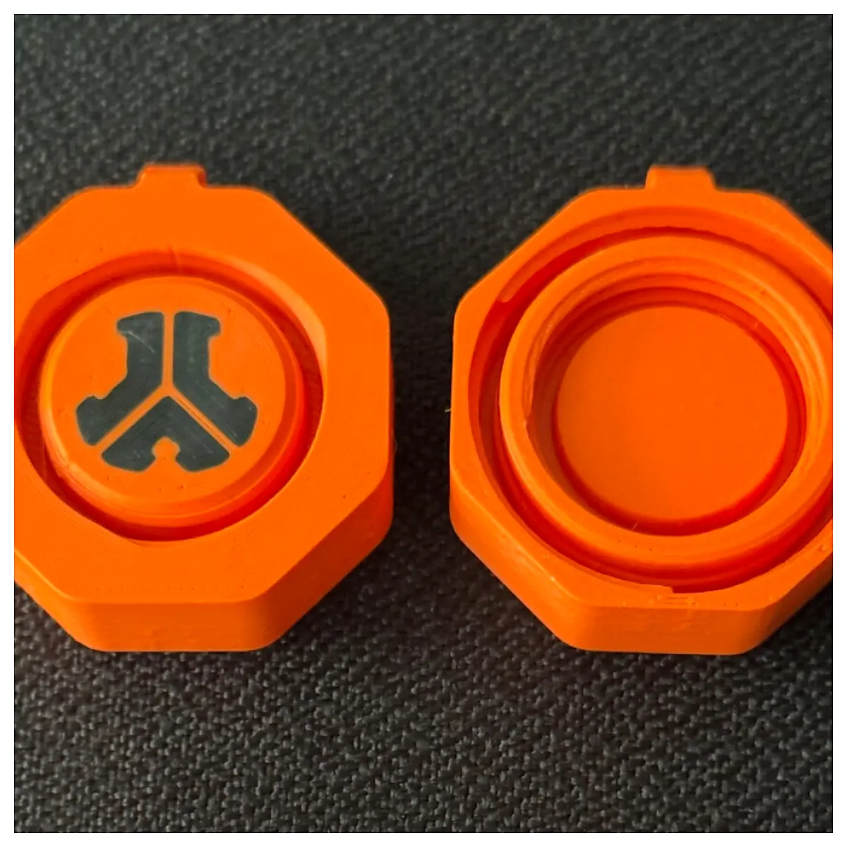 Universal Holiday Bottle Caps Corkscrew Bottle Cap Decoration Holiday Gift Bottle Cap Accessories Bottle Cap Collection