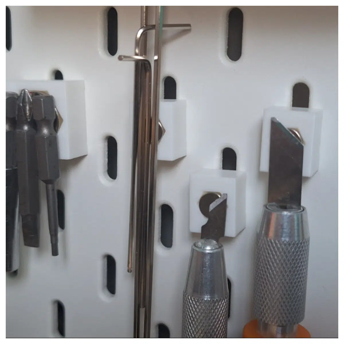 Magnetic Tool Rack Magnetic Wall Storage Shelf Hanging Tool Organizer Magnetic Wall Hooks Tool Fixation