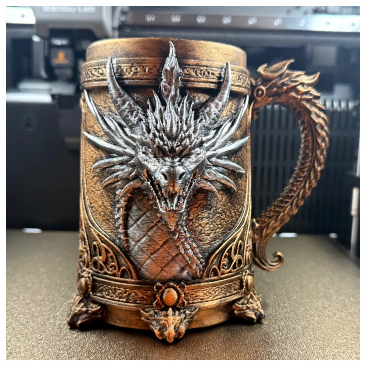 Dragon Theme Beer Can Stand Single Beer Cup Holder Can Support Dragon Beer Cup Drink Accessory Shelf