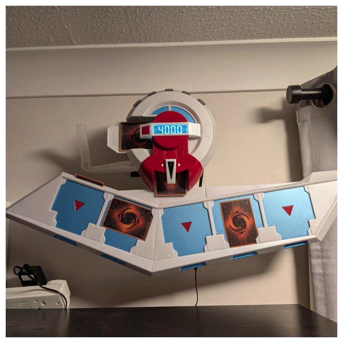 Yu Gi Oh Duel Disk Mount Wall Hanger Card Game Display Protector Deck Stand Accessories