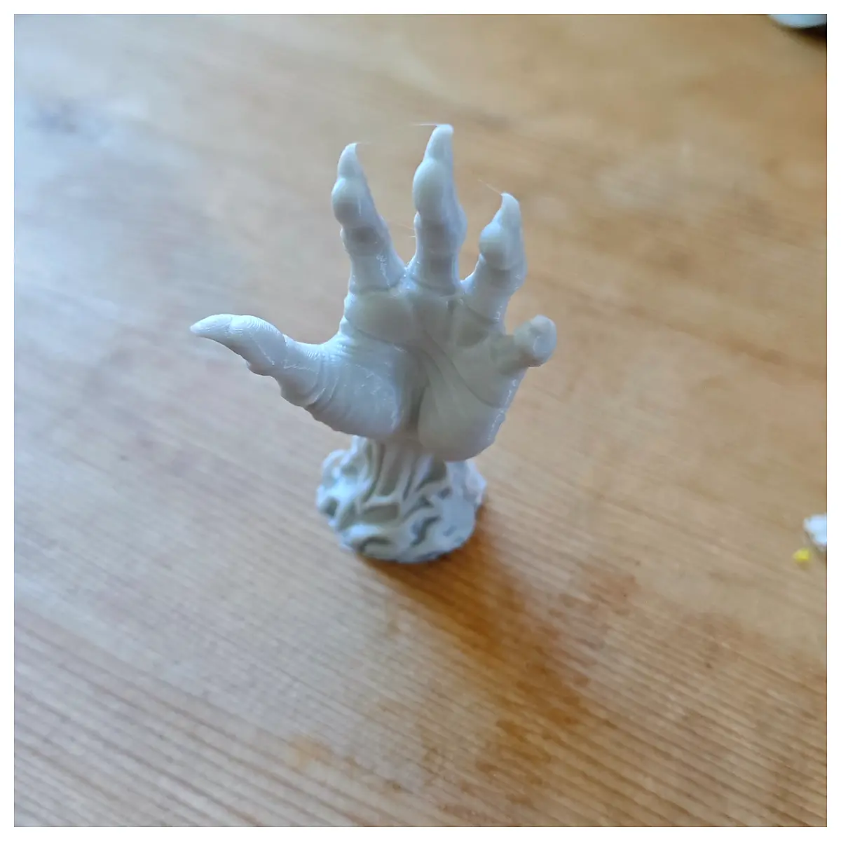Demon Hand Figurine Miniature Model Hand Holding Decor Parts Repair Fix
