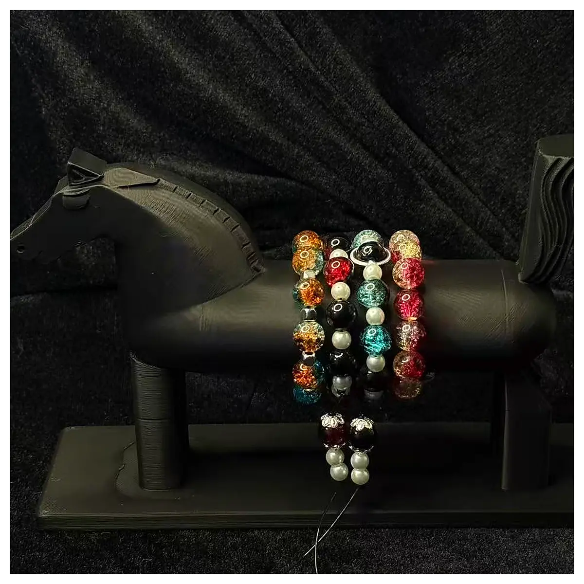 Bracelet Organizer Display Stand Horse Year Bracelets Jewelry Storage Shelf Multi functional Creative Display