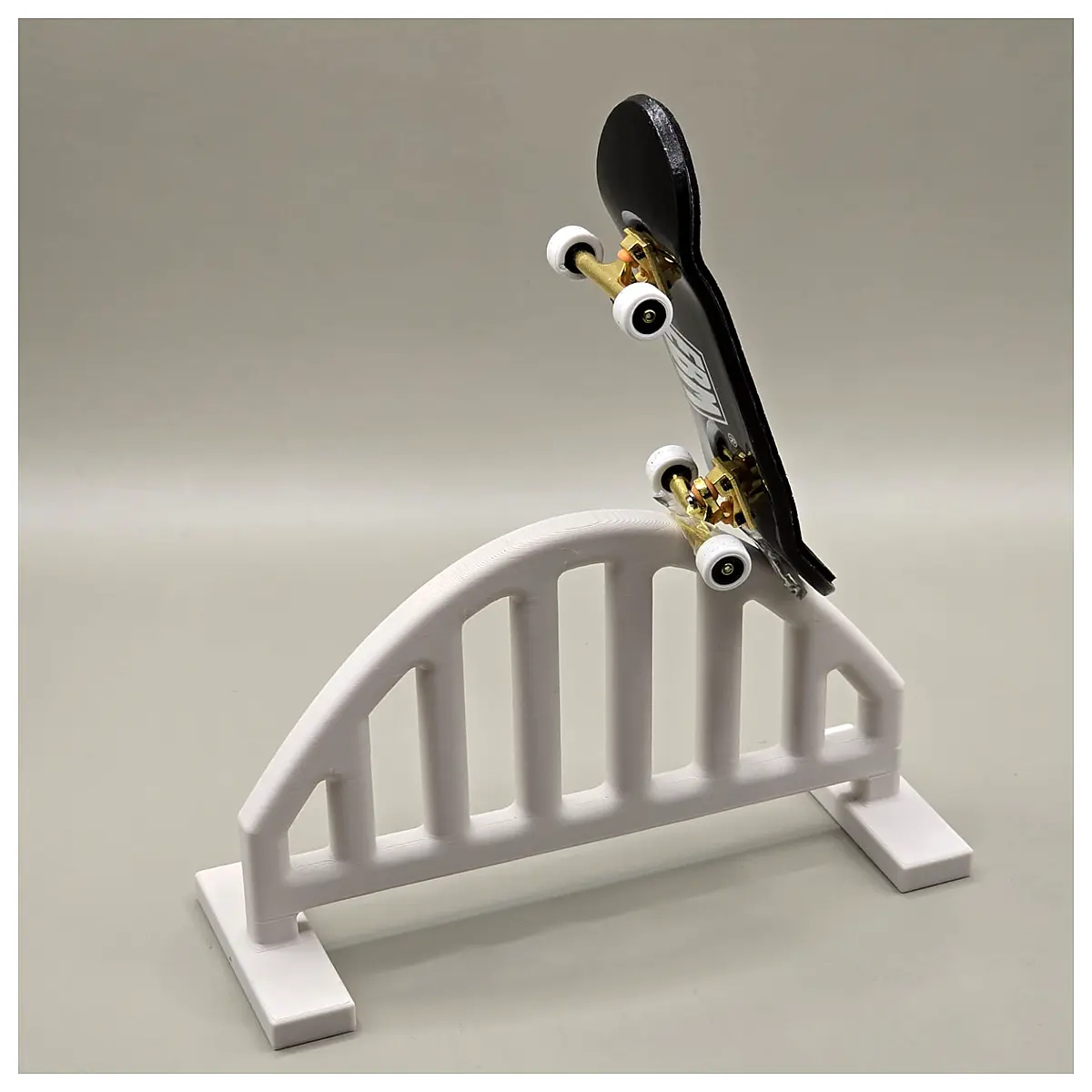 Curved Handrail Stool Slide Footrest Industrial Stool Industrial Handrail Parts Repair Accessories Manufacturer Wholesale