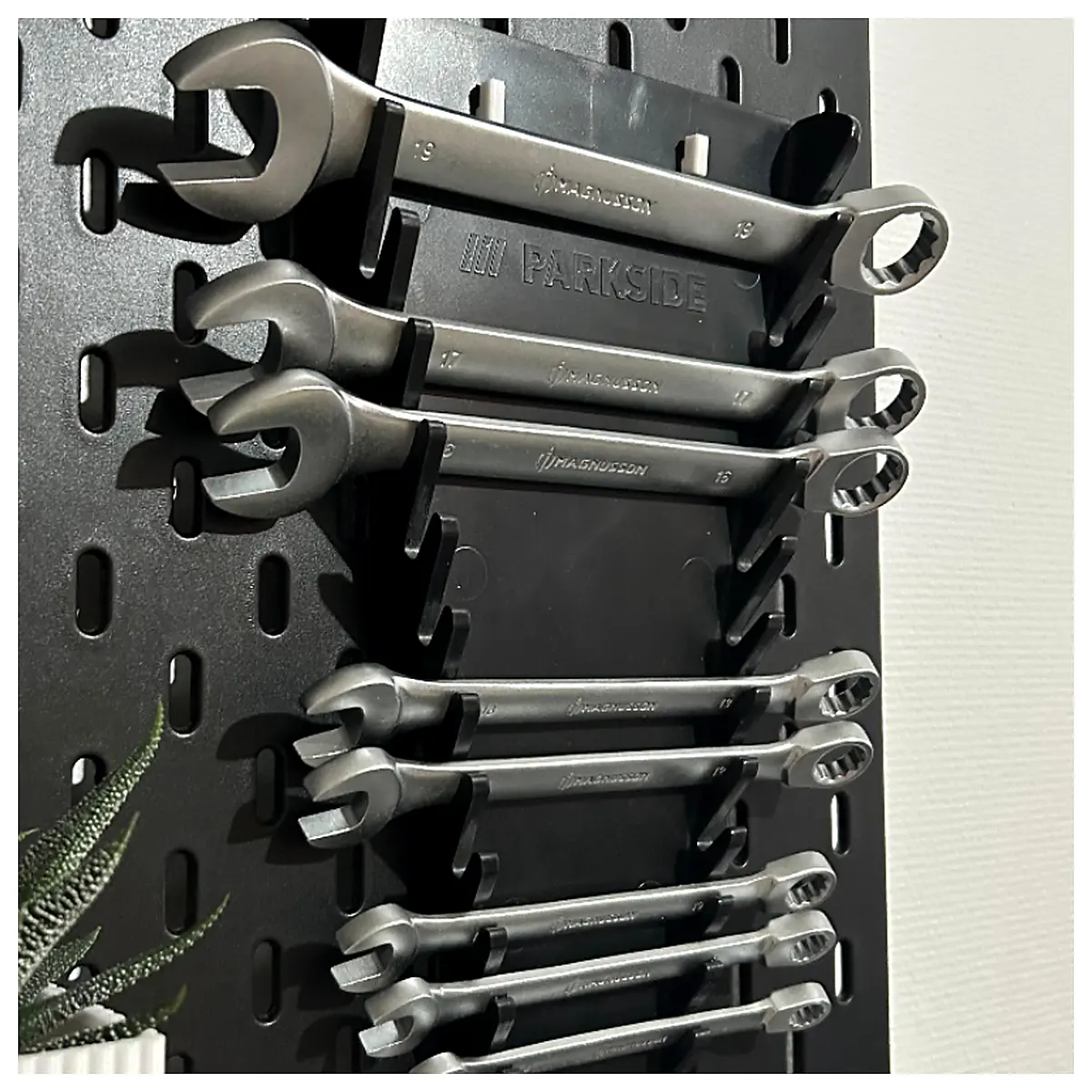 Wrench Storage Rack Tool Storage Wrench Stand Repair Tools Parts Storage Bracket