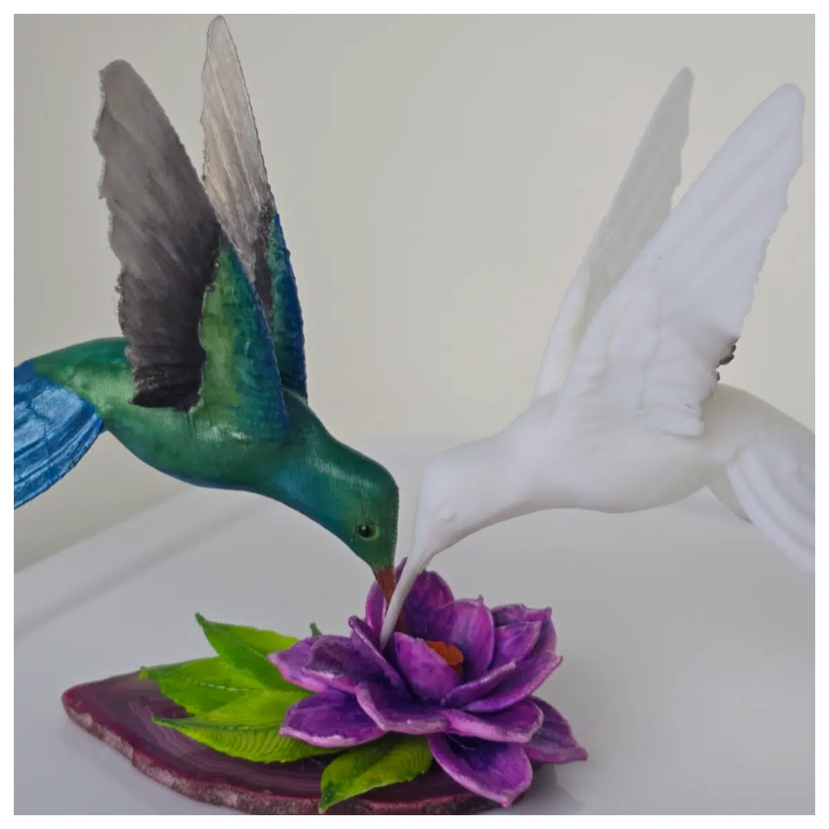 Floral Hummingbird Decoration Hanging Ornament for Indoor Garden Bird Art Hanging Decor Wall Art