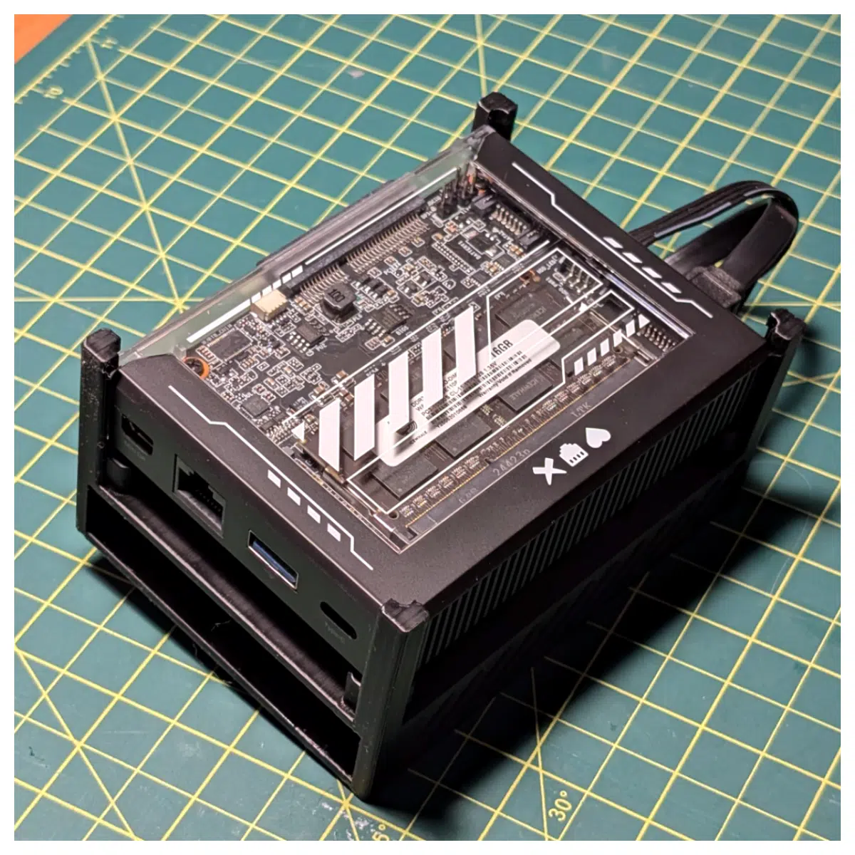 Dual SSD Shelf v2 Bay Mount Card Slot Honeycomb Design PC Hard Drive Support Expansion Slot Storage Accessories
