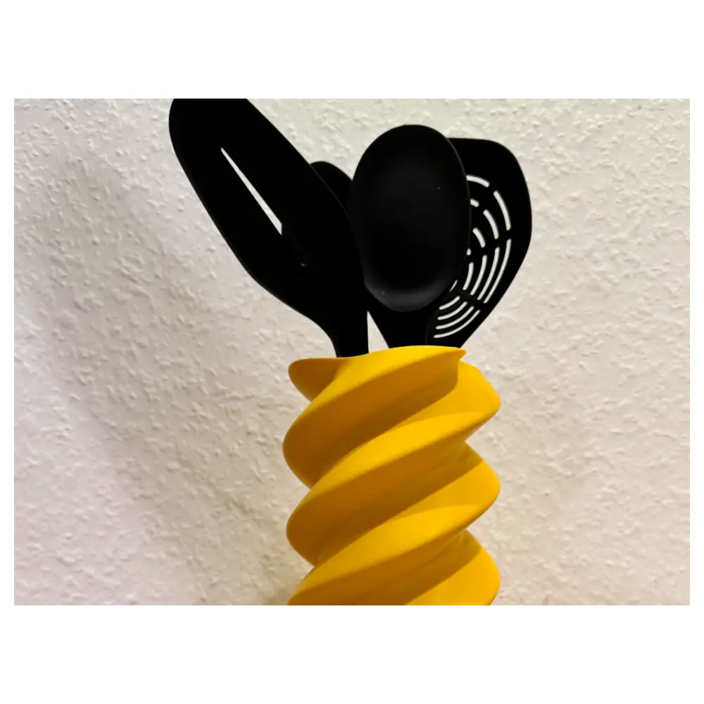 Spaghetti Vase Spiral Creative Home Decor Arrangement Pasta Shape Art Restaurant Decoration