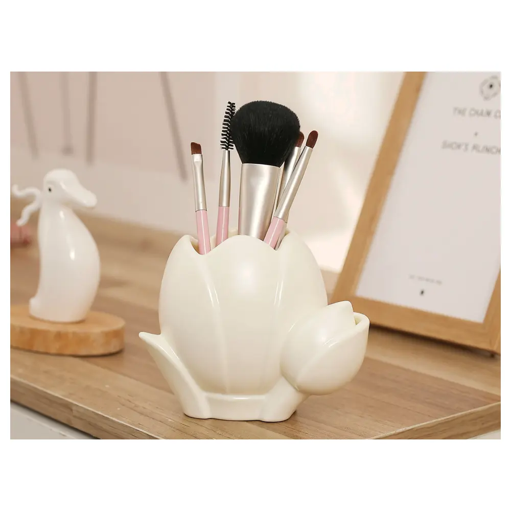 Tulip Pen Holder Makeup Brush Organizer Creative Storage Box Multi Function Storage Tool Pen Holder Brush