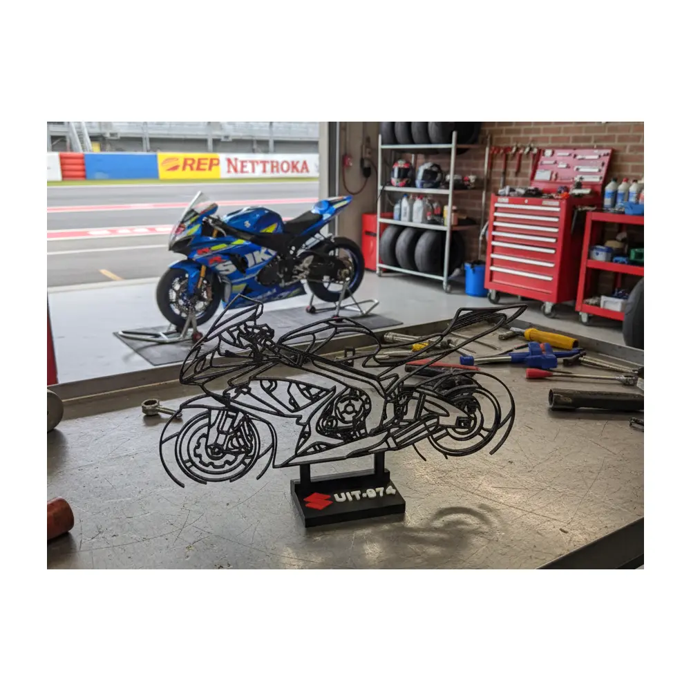 GSX R 600 Shadow Decor Motorcycle Wall Art Desktop Figurine Motorcycle Parts Accessories