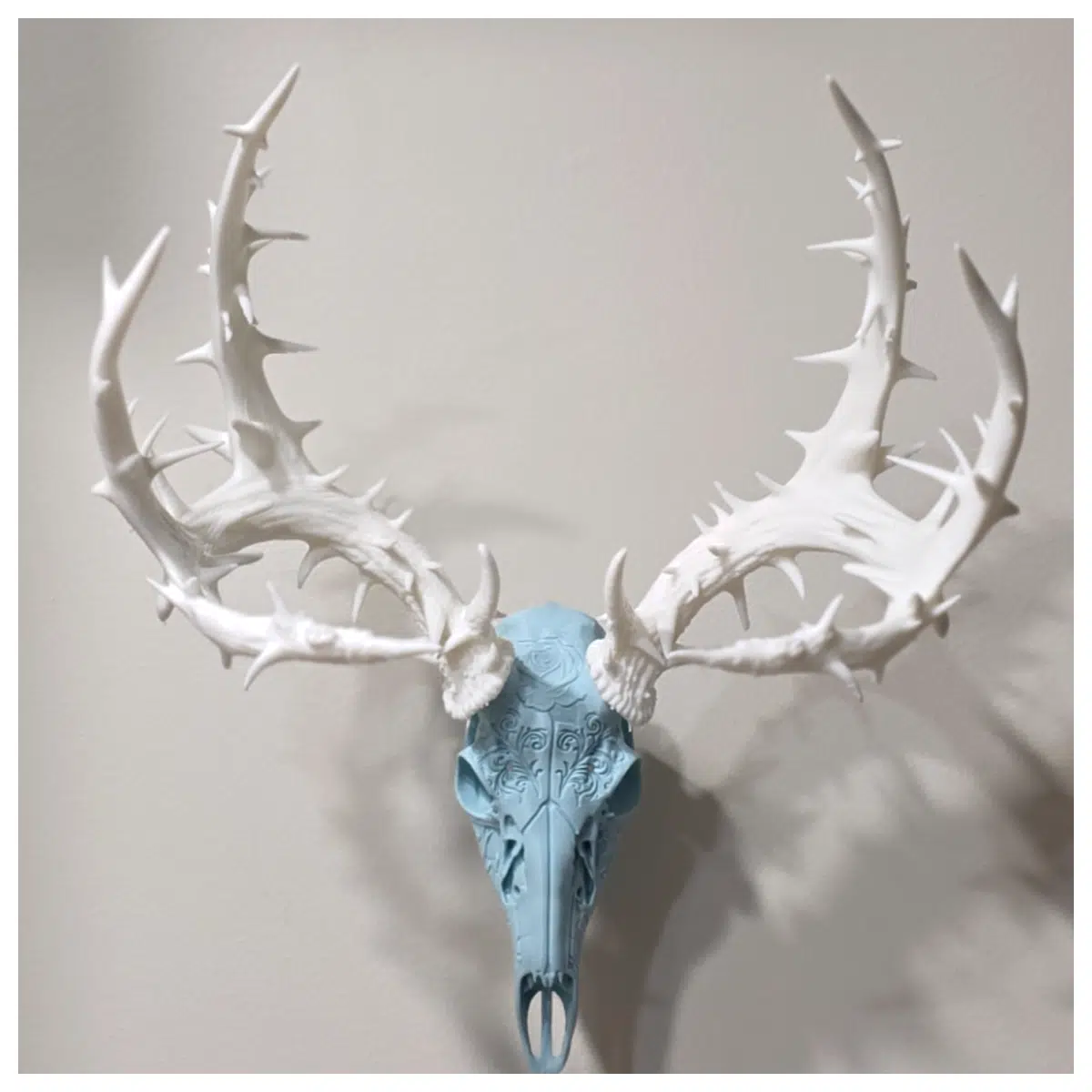 Rose Thorns Crown Deer Skull Decor BAS Sculpture Figurine Ancient Art Art Collection