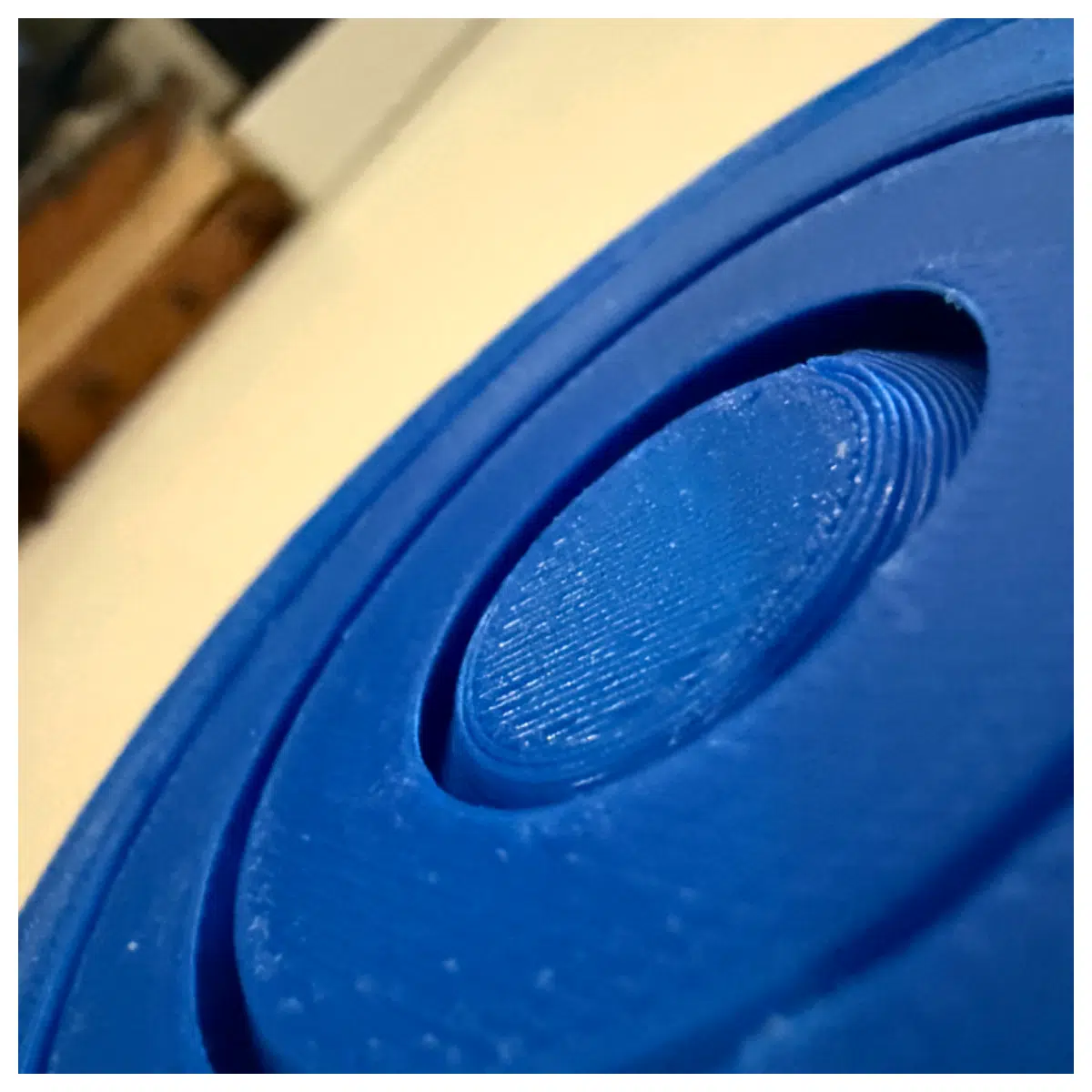 Spinning Gyroscope Stress Relief Toy Creative Anxiety Relief Device Brain Training for Kids Adults Tactile Sensory Fun