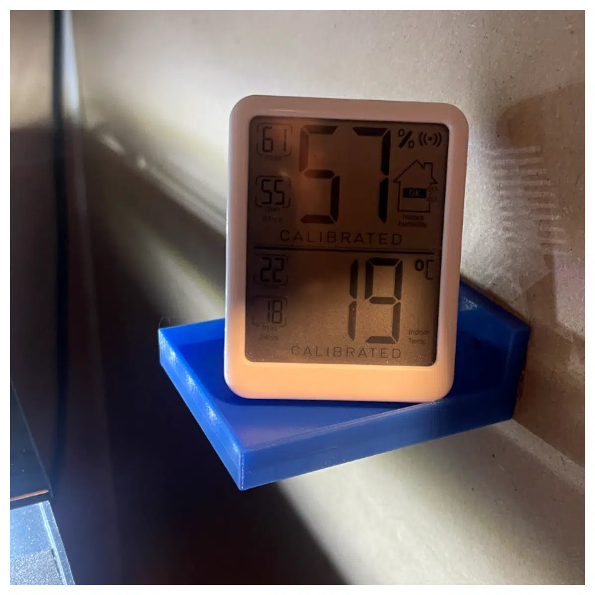 Humidity Sensor Holder Wall Mount Bracket Indoor Climate Monitoring Support System Measurement Accessory