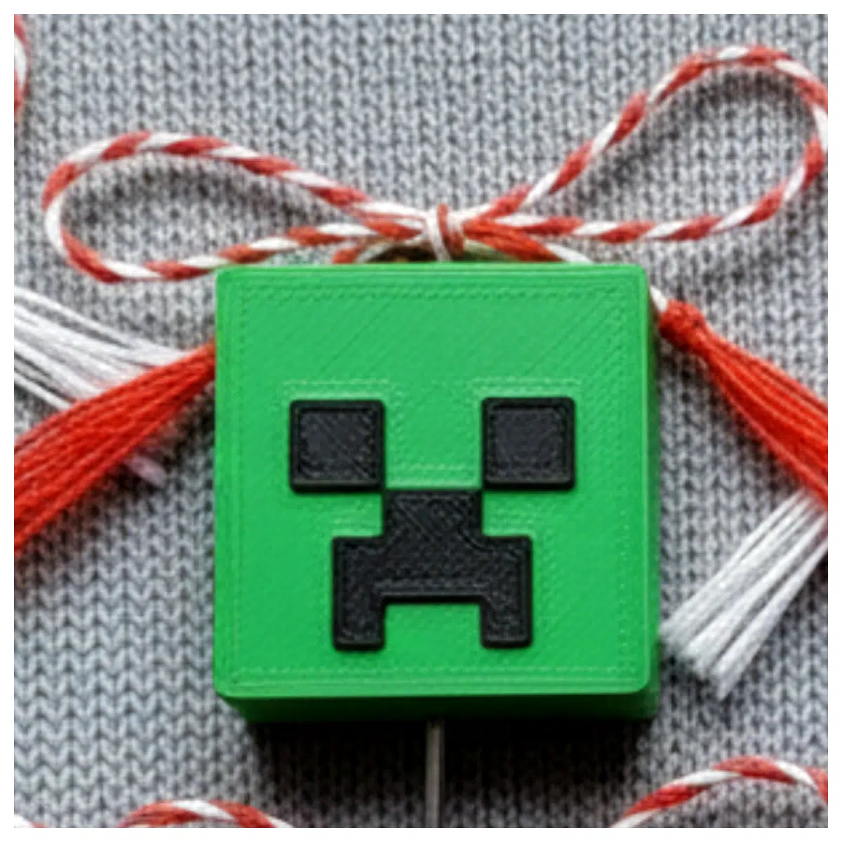 Kupekha Face Keychains Pixel Art Gamer Charm Pixel Art Collectible Gift Gaming Accessory